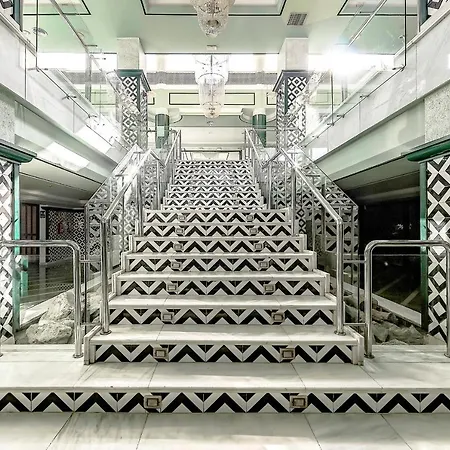 South Paradise Апартаменты *